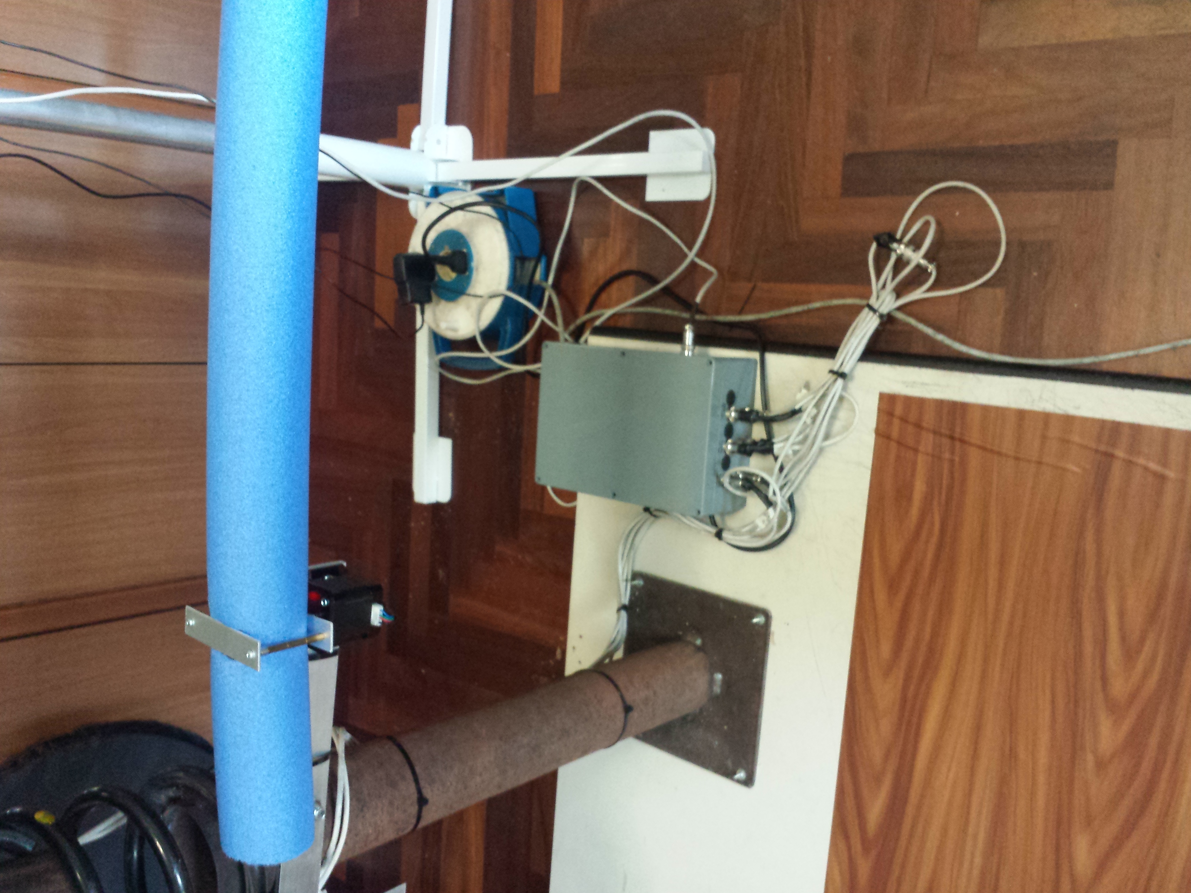 Interactive punchball mannequin